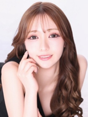 石出あゆな